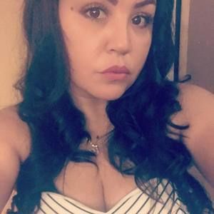 Meet your Posher, Perla